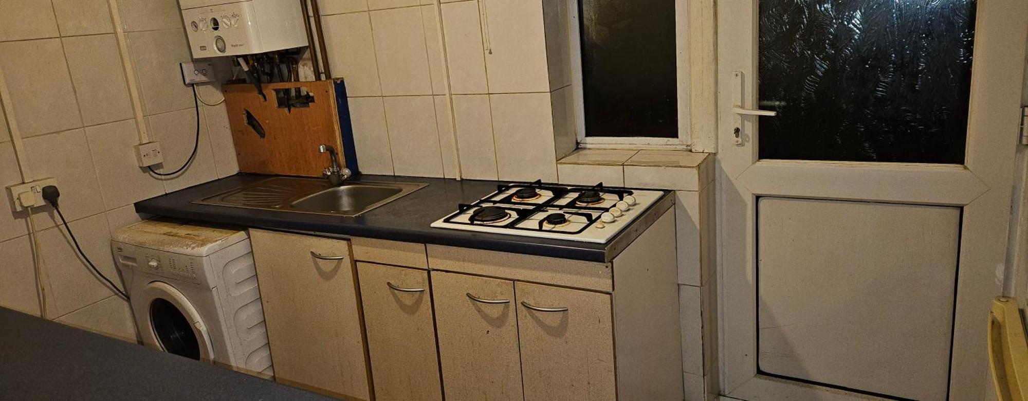 No Frills & Nothing Fancy 1 Bed Studio City Centre Cardiff Eksteriør bilde